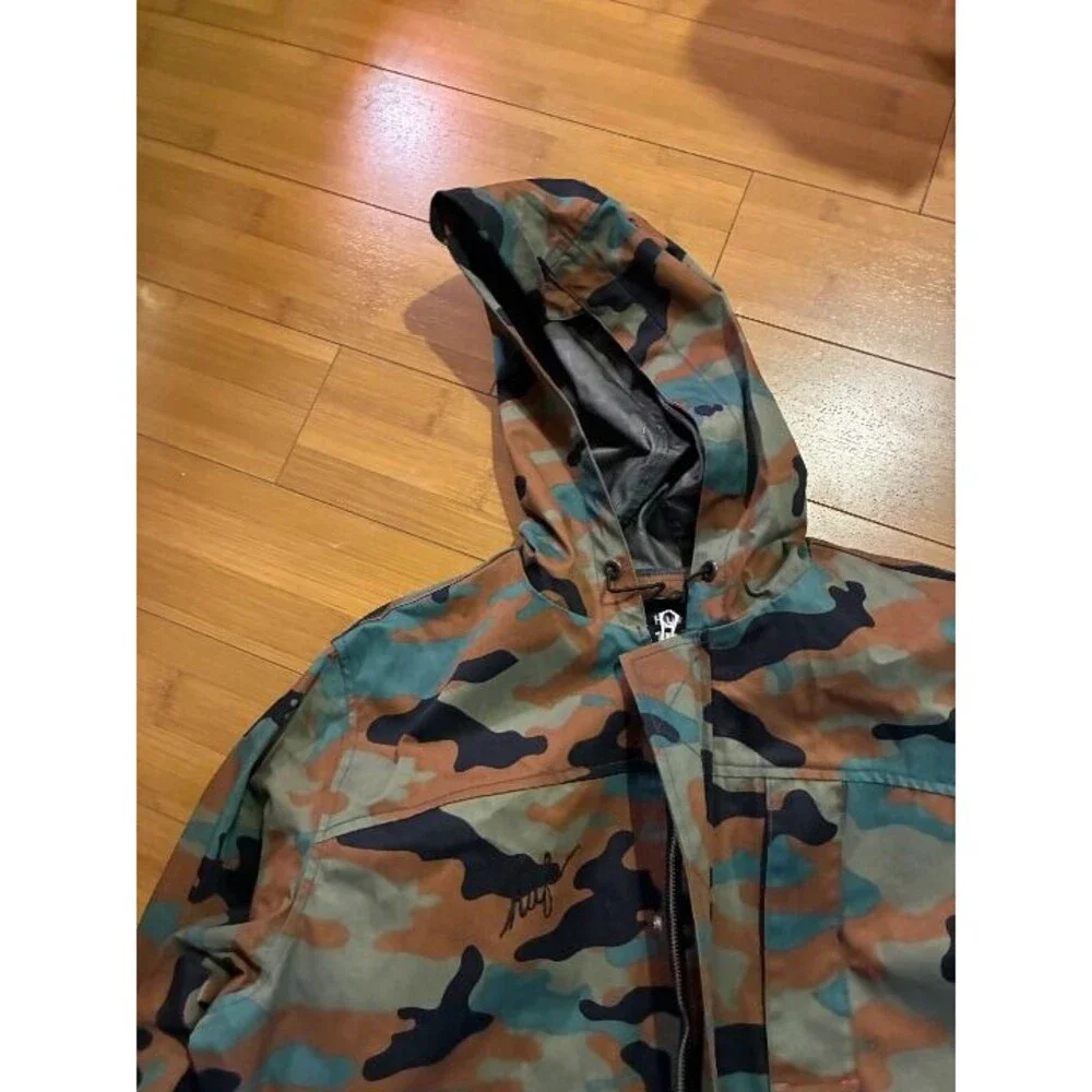 HUF Skateboarding Camo Camouflage Jacket Men's XL - Picture 3 of 6